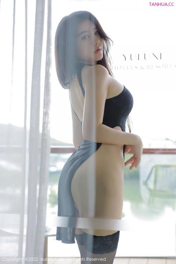 汤曼玲 玛鲁娜 [XiuRen]高清写真图 2022.01.07 No.4433 玛鲁娜Manuela第2张图片